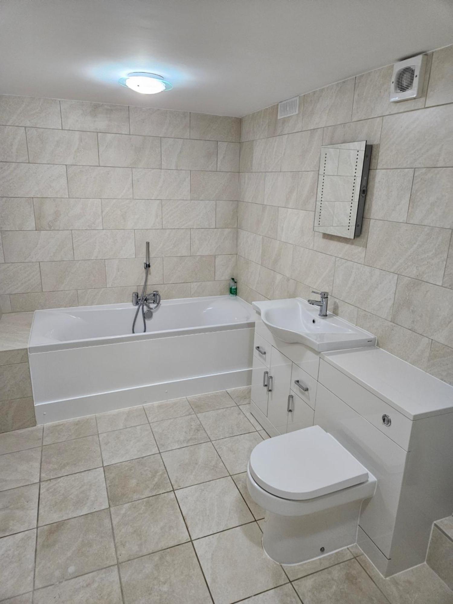 Lister Park Bradford 2Bed Detached Cottage House Parking Cinema Screen Games Room Exterior foto