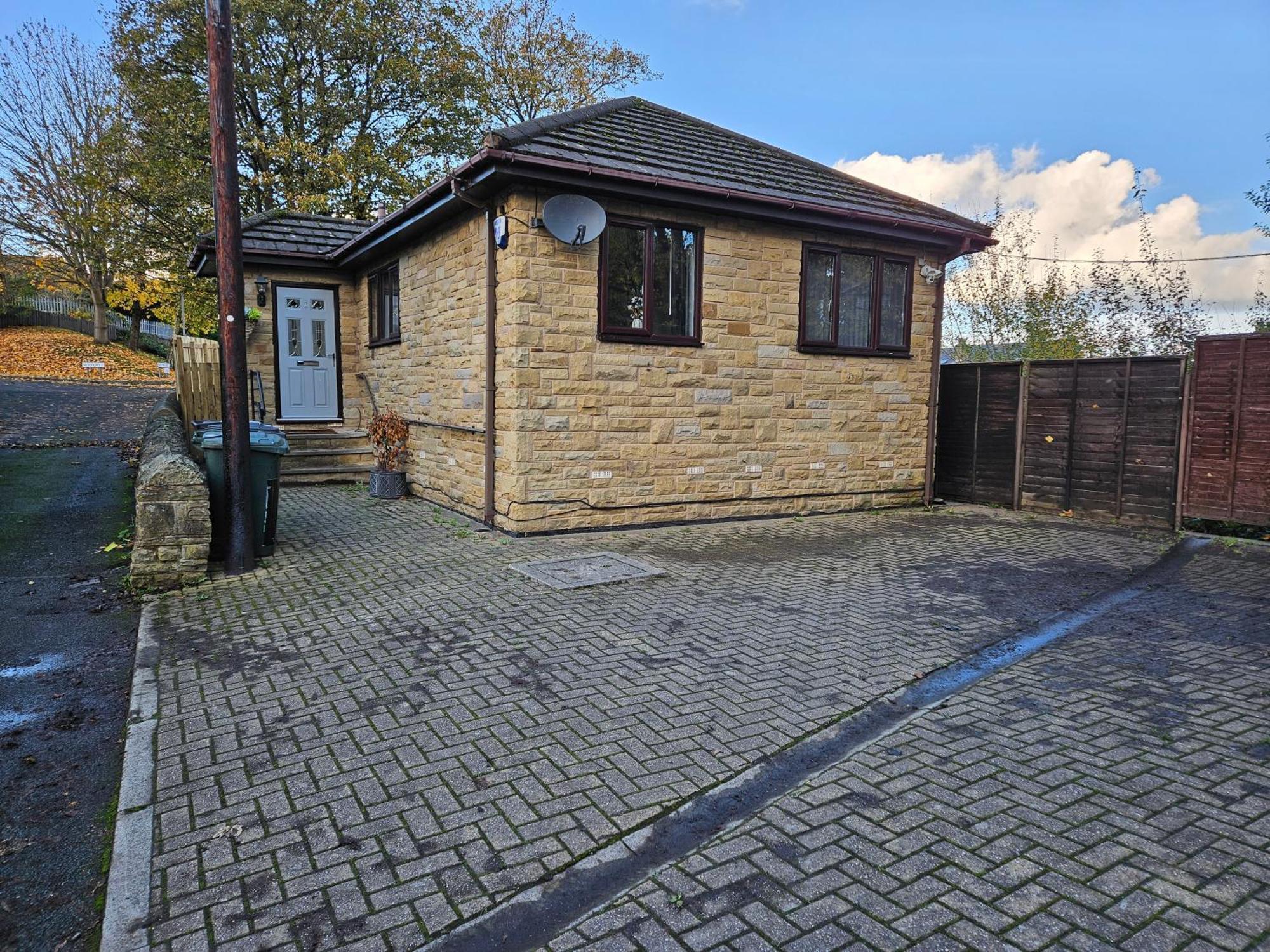 Lister Park Bradford 2Bed Detached Cottage House Parking Cinema Screen Games Room Exterior foto